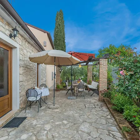 Apartment Marija Franko Sunny - A2